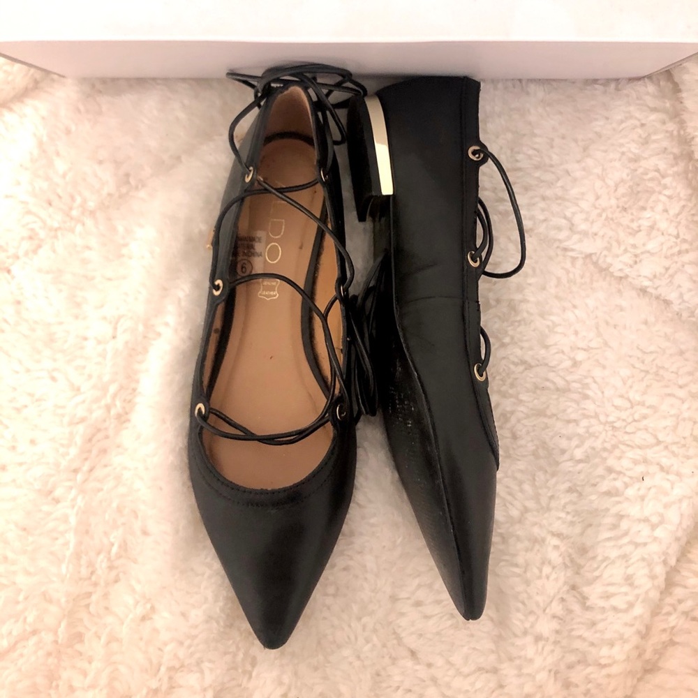 ALDO Lace up Black and Gold Flats